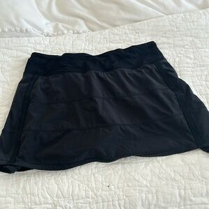 Lululemon 6 Mid Rise Black Skort